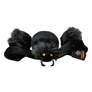 Hyde and EEK! 50” Plush Spider Halloween Decorative Prop.